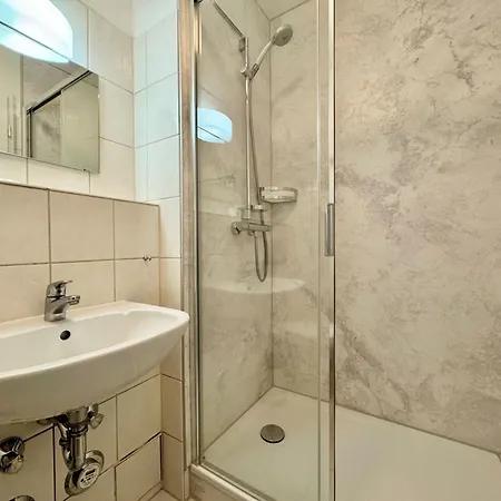 Apartament 307, Seepark